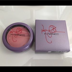 MAC Limited Edition Kelly Osbourne Cheeky Bugger